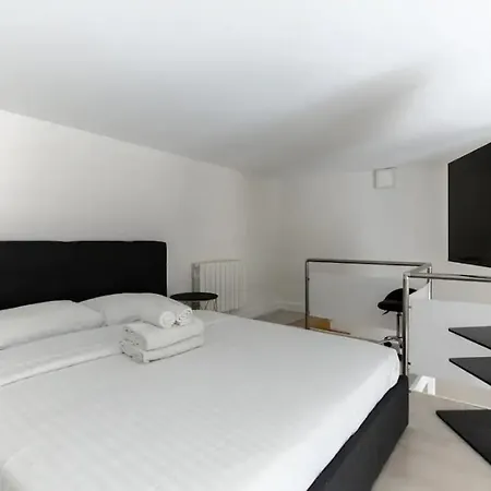 Duplex Proche De L'arc De Triomphe Et Trocadero *