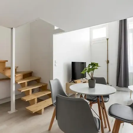 Apartment Duplex Proche De L'arc De Triomphe Et Trocadero